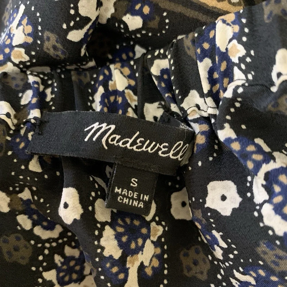 Madewell 100% Silk‎ Boho Peasant Blouse Black Floral Print Long Sleeve Top Small